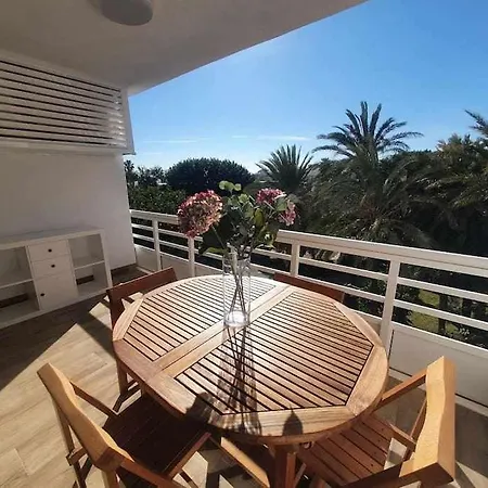 Eurosol Sunny דירה